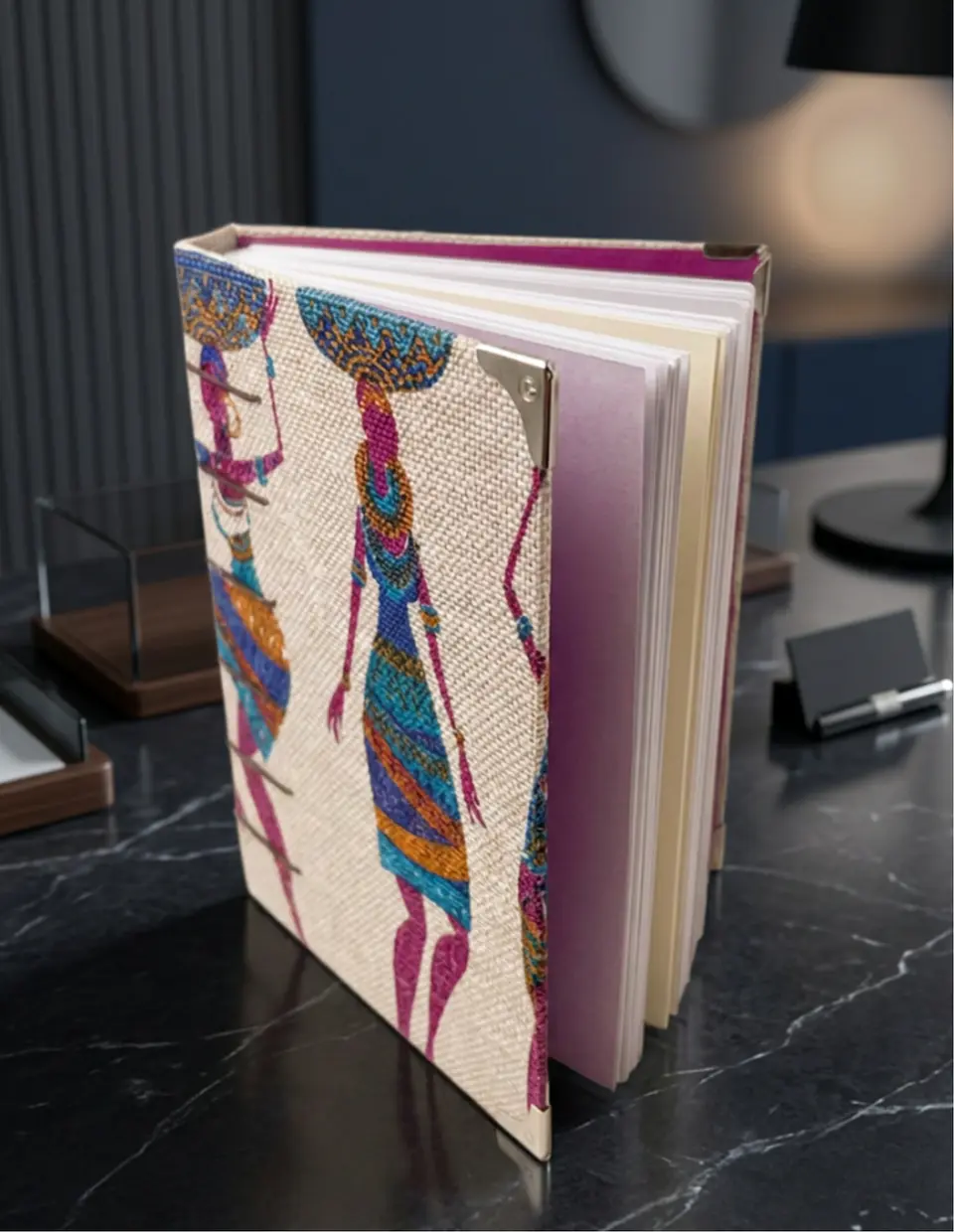 Africanas. Cuaderno A6, 112 hojas 4
