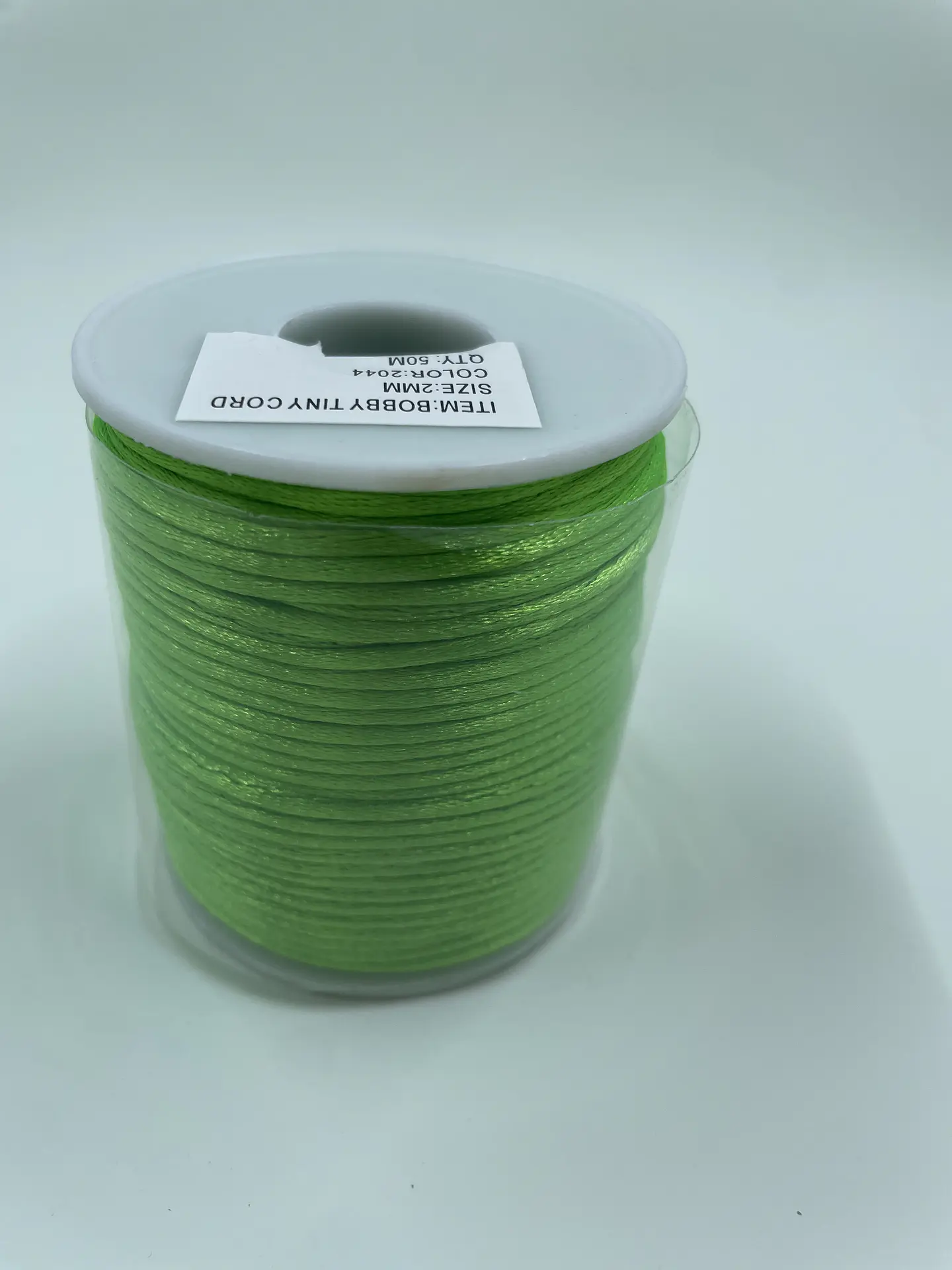 Cordón Bobby o Cola de Ratón 2 mm., 50 mt. Importadora Yarnabeth. C2044 Verde Claro 2