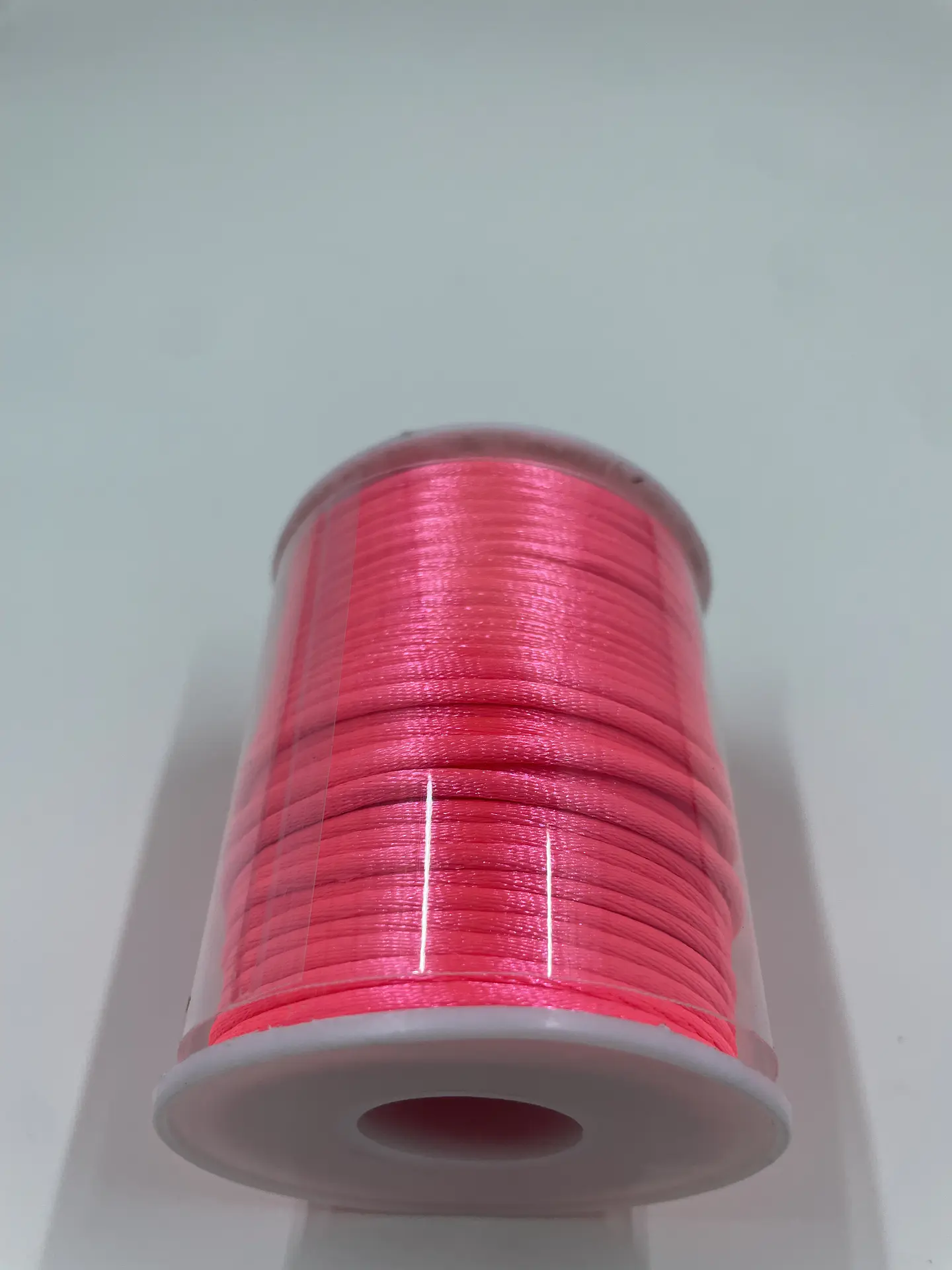 Cordón Bobby o Cola de Ratón 2 mm., 50 mt. Importadora Yarnabeth. C2026 Rosado 1