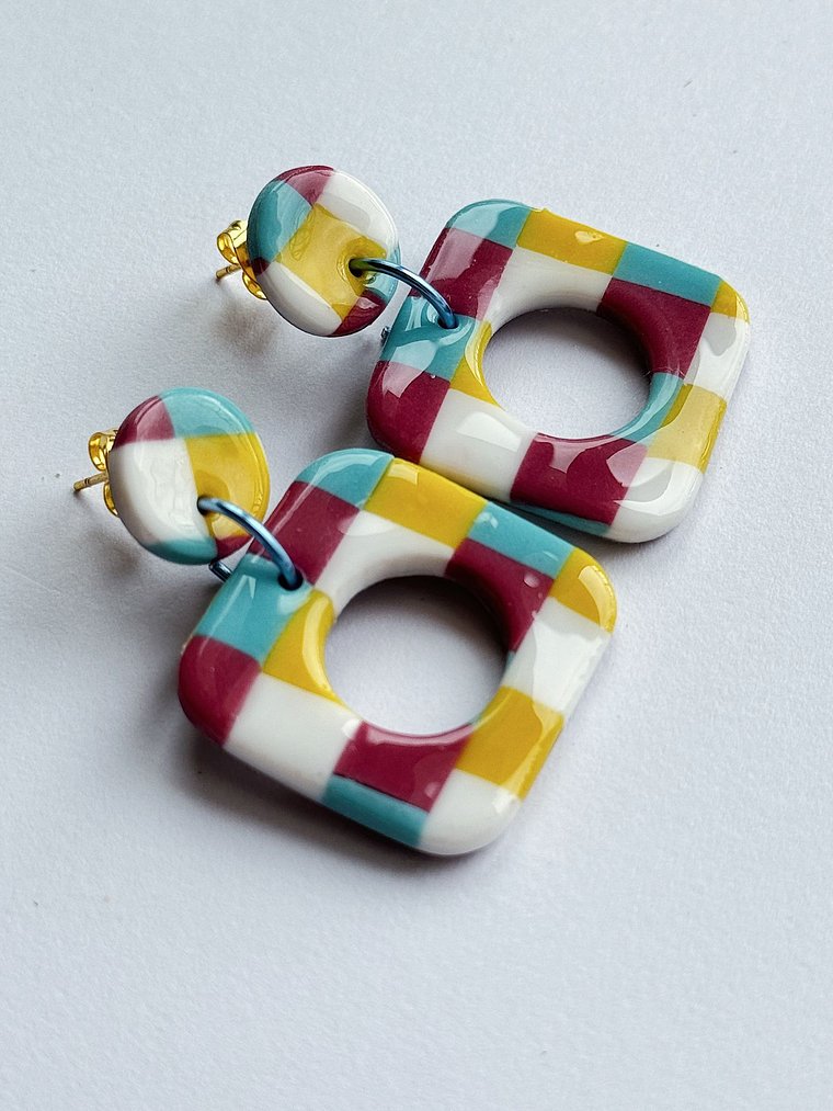 Brincos Padrão Andaluz - Quadrado envernizado 1