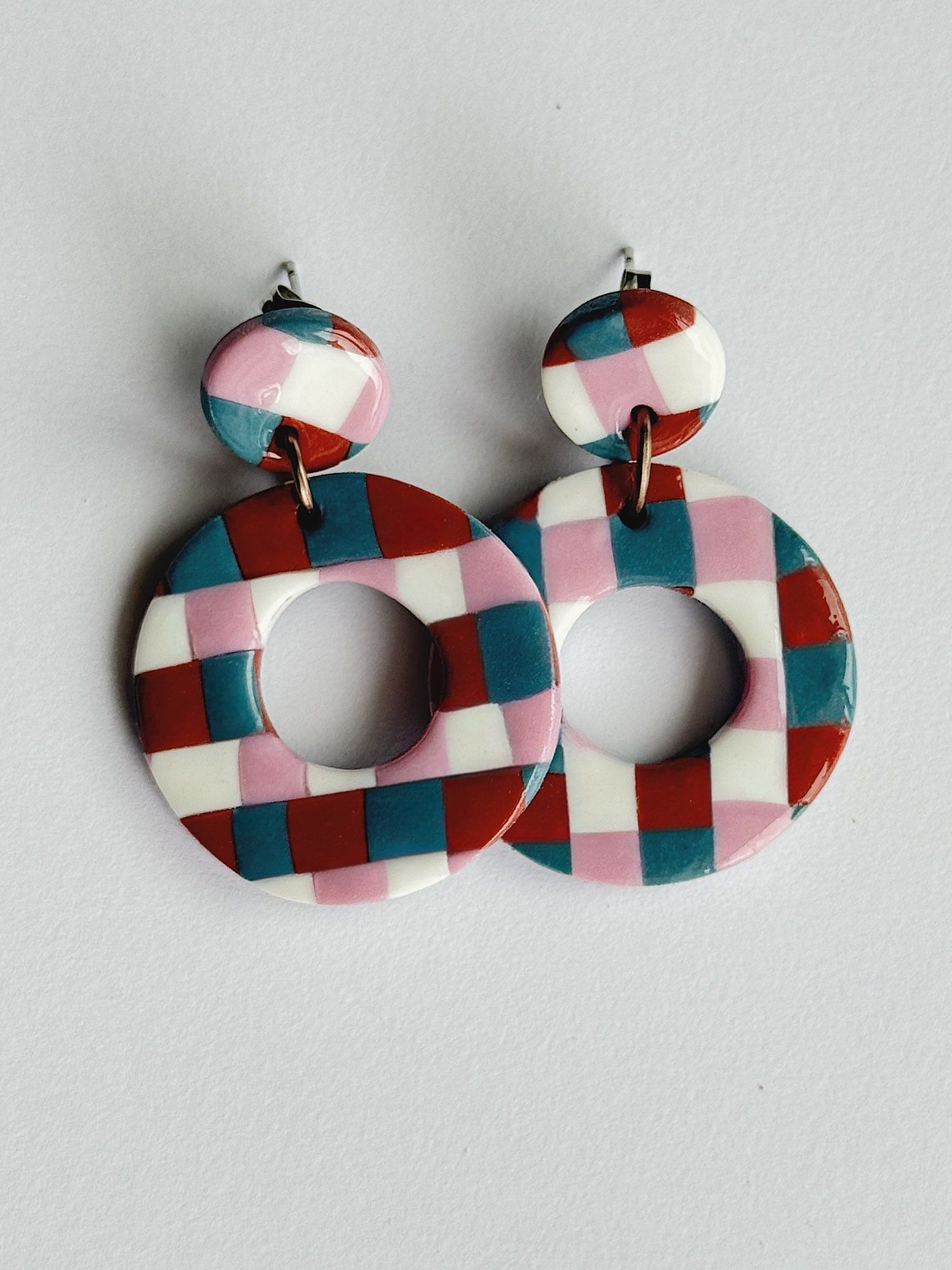 Brincos Padrão Vintage - Redondo envernizado 2