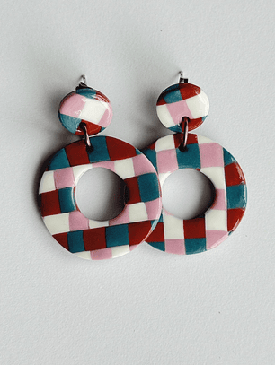 Brincos Padrão Vintage - Redondo envernizado