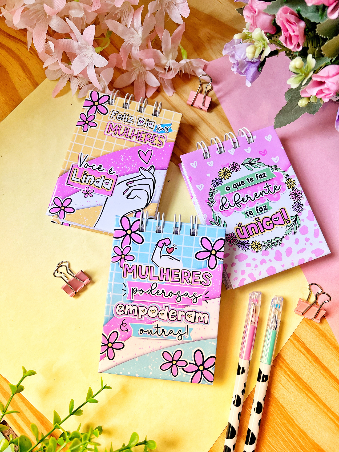 Kit Digital Dia das Mulheres Completo em Png  8