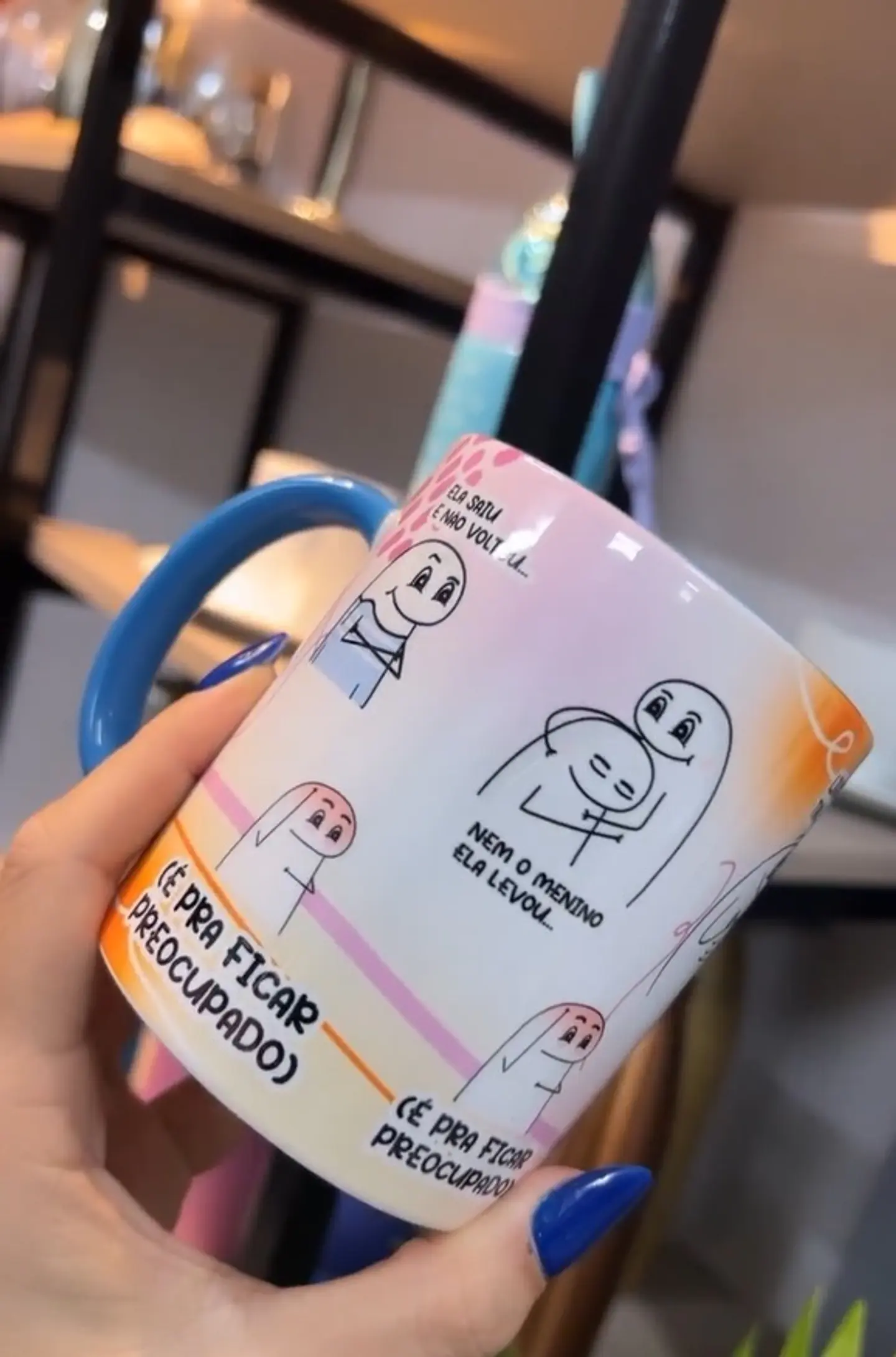 Artes para Caneca Ela Saiu e Não Voltou Personal Flork Musica Frases Editável em Corel Draw  3