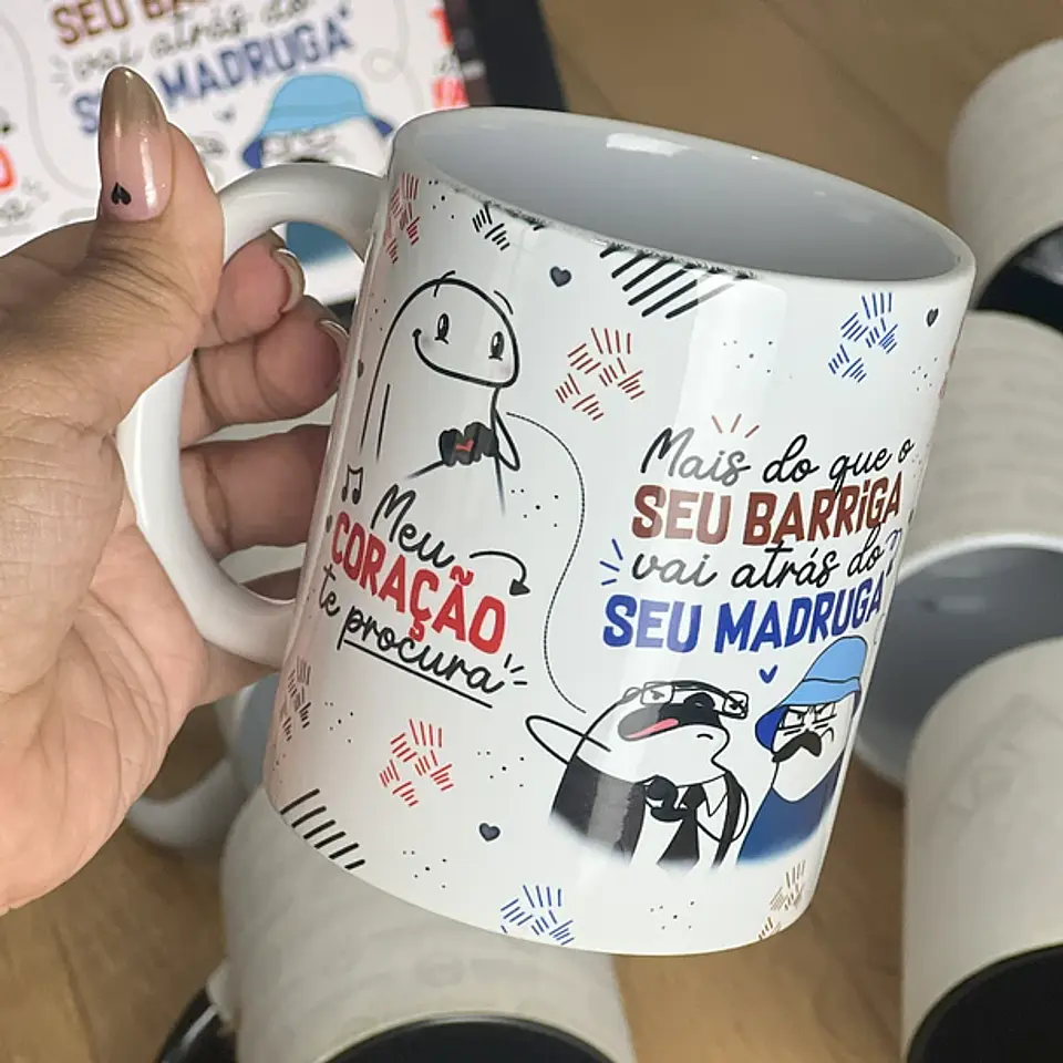 Arte Caneca Meu Coração te Procurar Mais do que o Seu Barriga vai atrás do Seu Madruga Arquivo Png 1