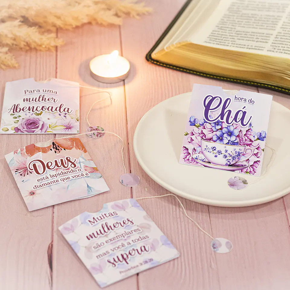 Kit Digital Mulher Cristã Mimos Arquivos em Png 16