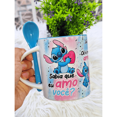 Artes Caneca Sabia que eu amo você? Sabe oque você é? Cê é meu amor, Minha vida Stitch Arquivo em Jpg