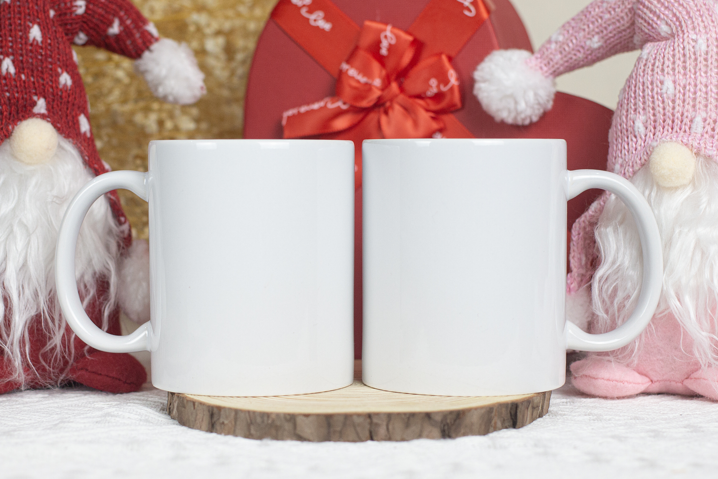 15 Mockups para Caneca Arquivo Editável 5