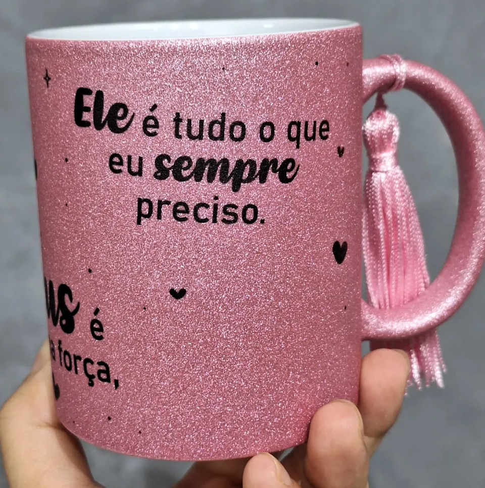 Artes Caneca Ainda que a minha mente e o meu corpo enfraqueçam, Deus é a minha força, ele é tudo oque eu sempre preciso. Arquivo em Jpg  3