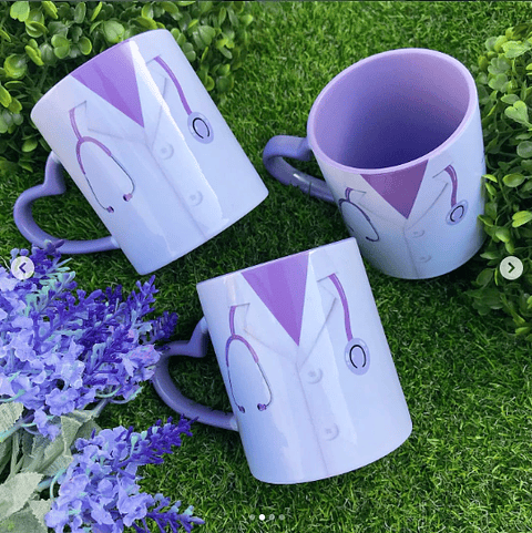 Arte para Caneca Jaleco Lilás Arquivo em Jpg 