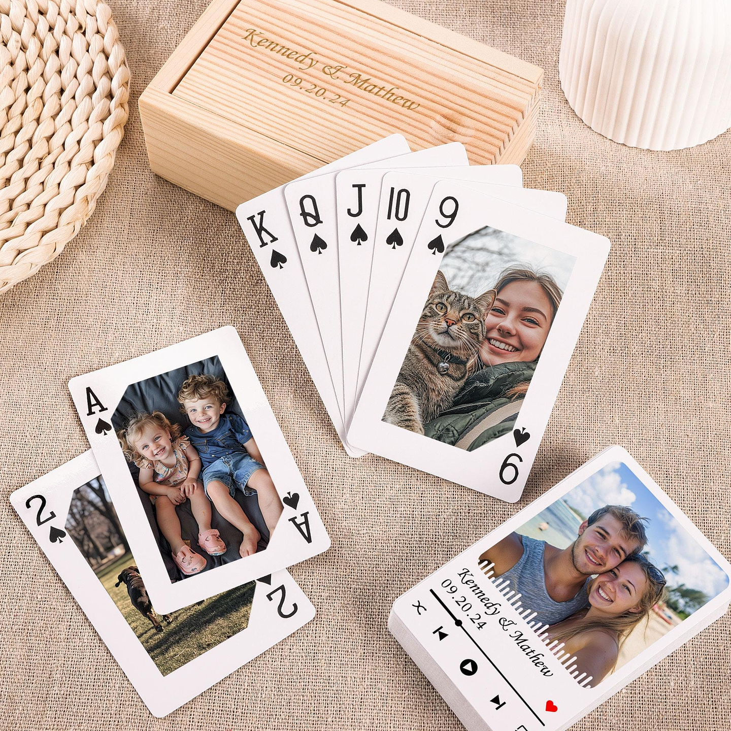 Baralho de Poker Personalizado Editavel no Canva Adicione Suas Fotos e Frases Favoritas! Crie e Personalize Agora Mesmo! 10