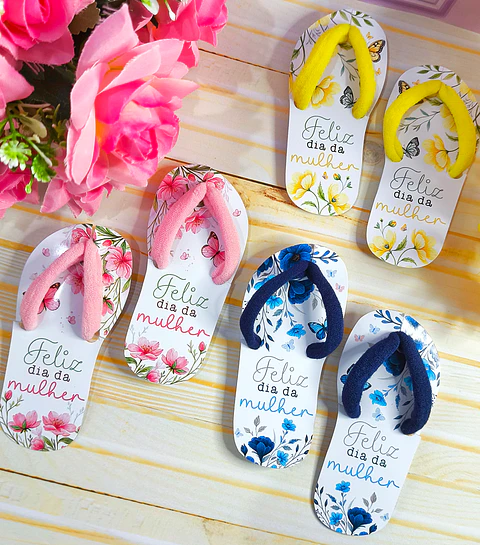 Arquivos de Corte Mimos Dia das Mulheres Chinelos em Jpg