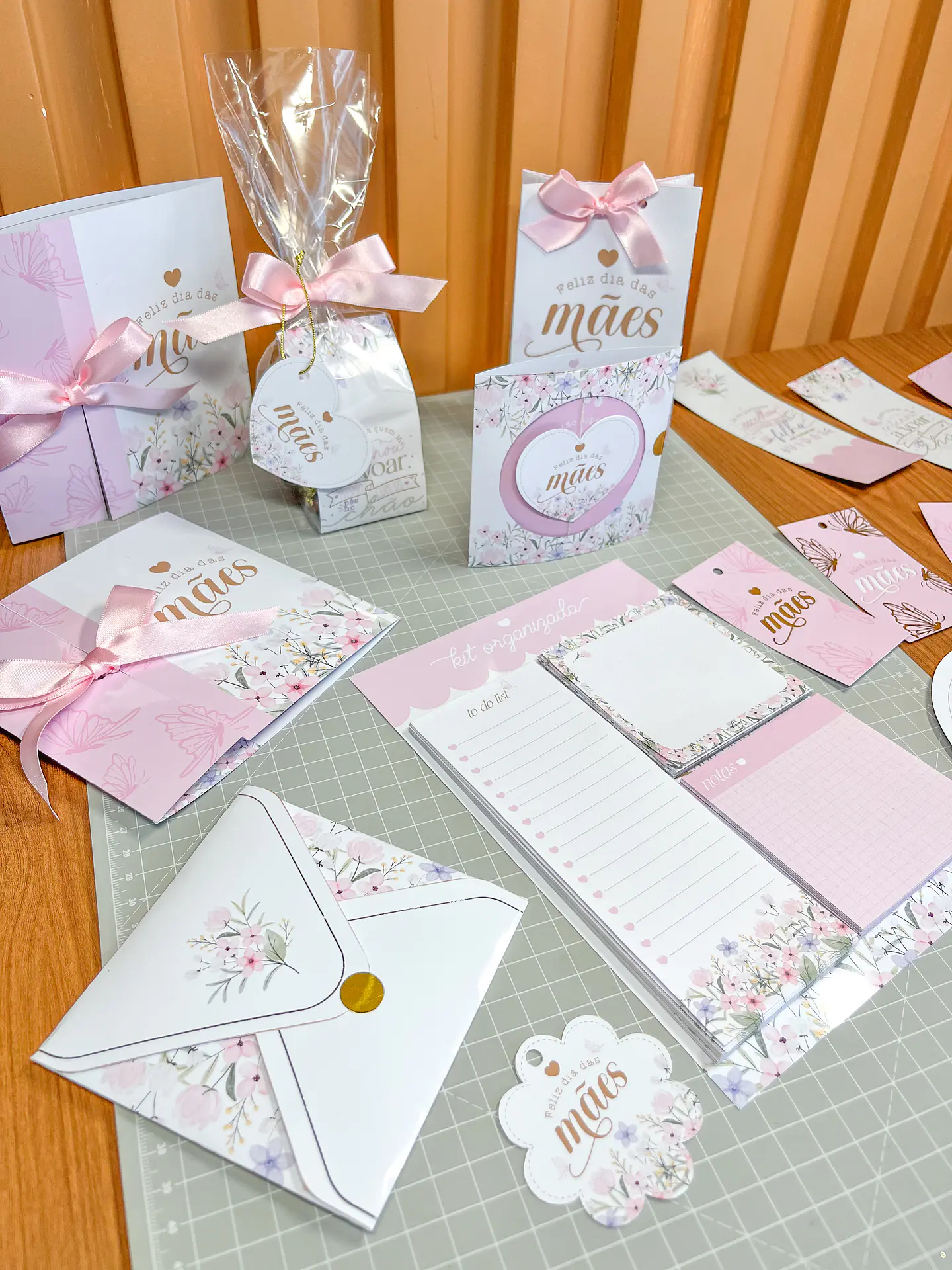 Arquivo de Corte Mimos Dia das Mães em Png  5