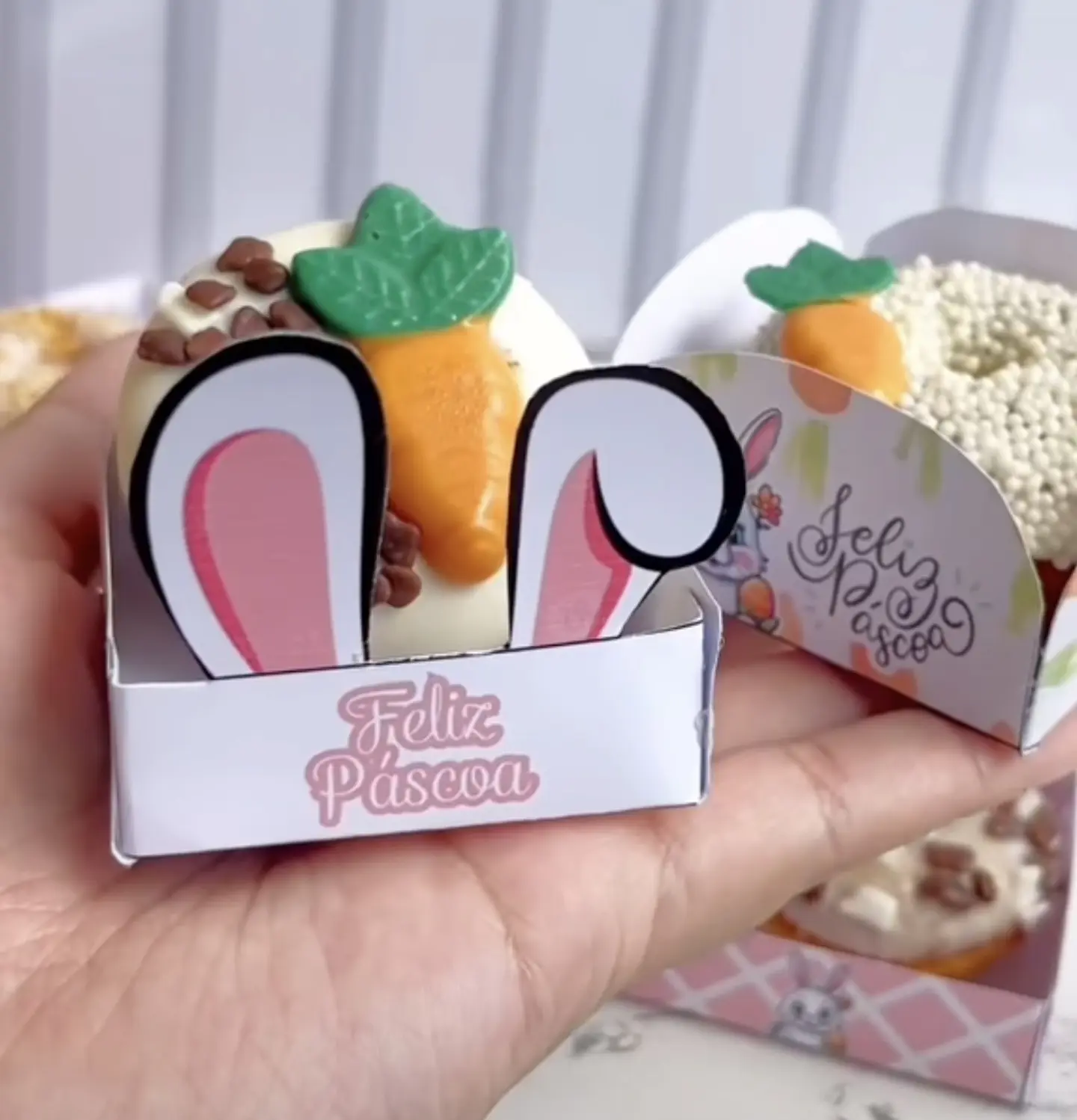 Arquivos Ovos de Páscoa Personagens e Mimos Arquivo Editável Canva 13