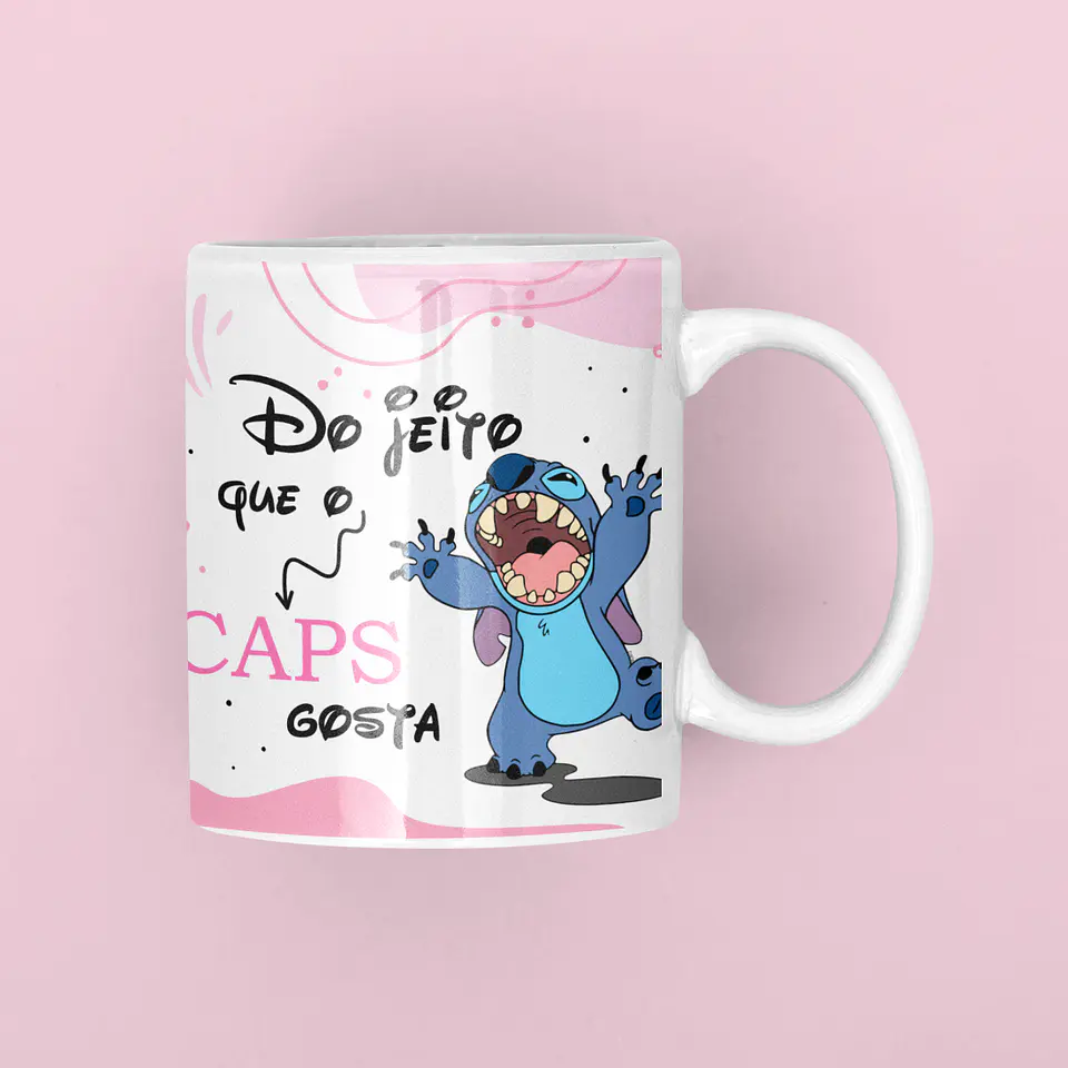 Artes Caneca Stitch do Jeito que o Caps Gosta Rosa em Png  1