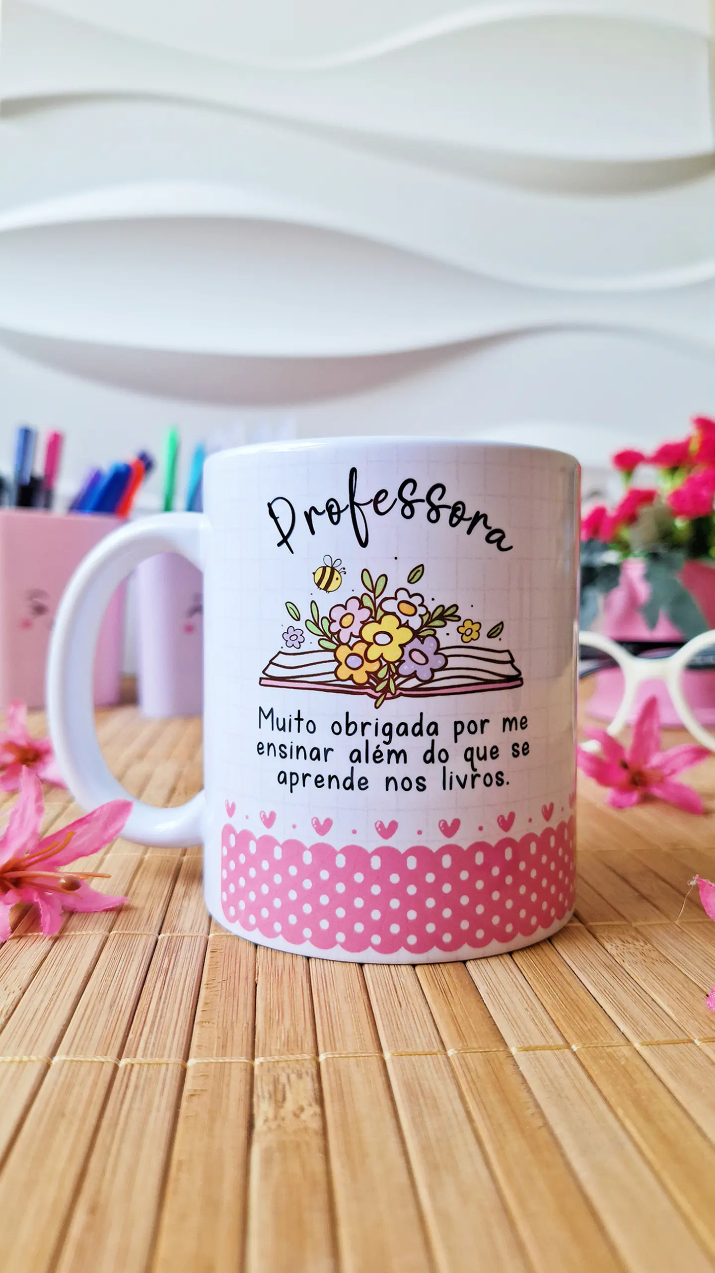 Arte Caneca Professora, muito obrigada por me ensinar além do que se aprende nos livros Arquivo em Png 1