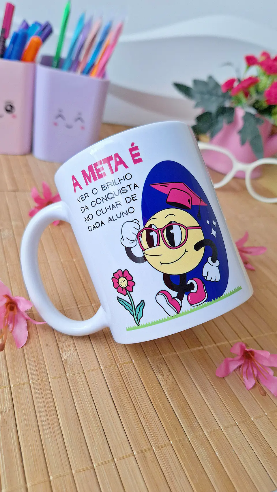 Arte Caneca A meta é ver o brilho da conquista no olhar de cada aluno Arquivo Png  1