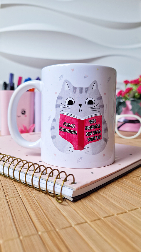 Arte Caneca Gatinho Como corrigir 100 provas em uma noite Arquivo em Png 
