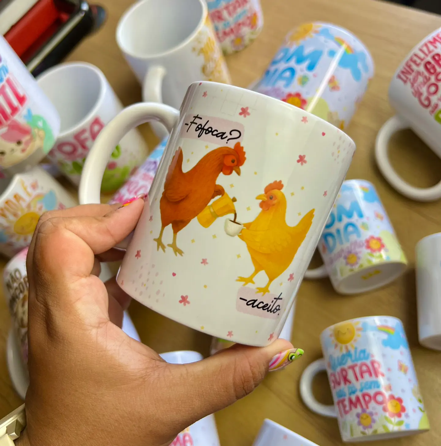 2 Artes para Caneca Amigas Cobra e Galinha Arquivo em Png 3