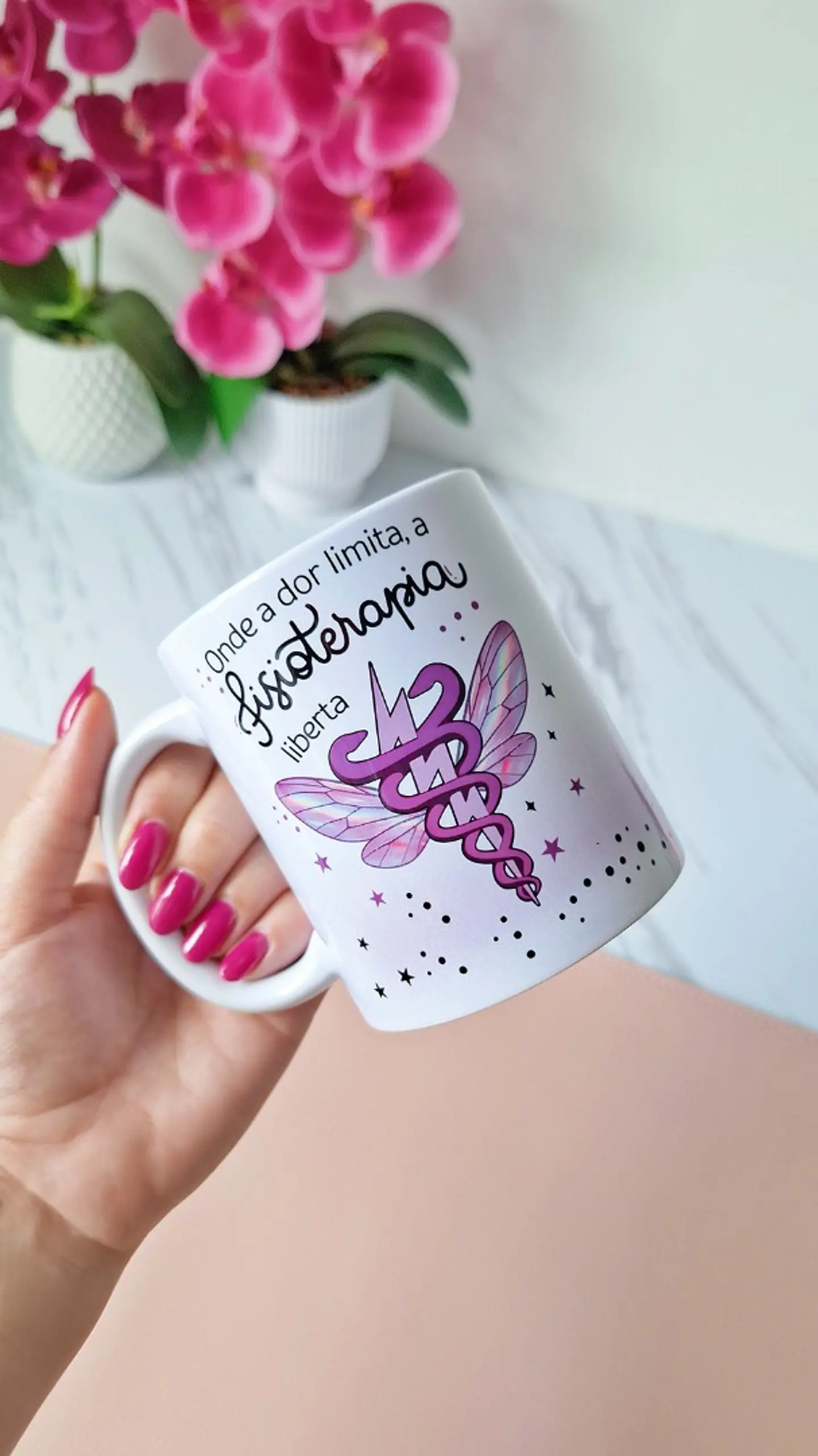 Artes Caneca Onde a dor limita, a FISIOTERAPIA liberta Arquivo em Jpg 1