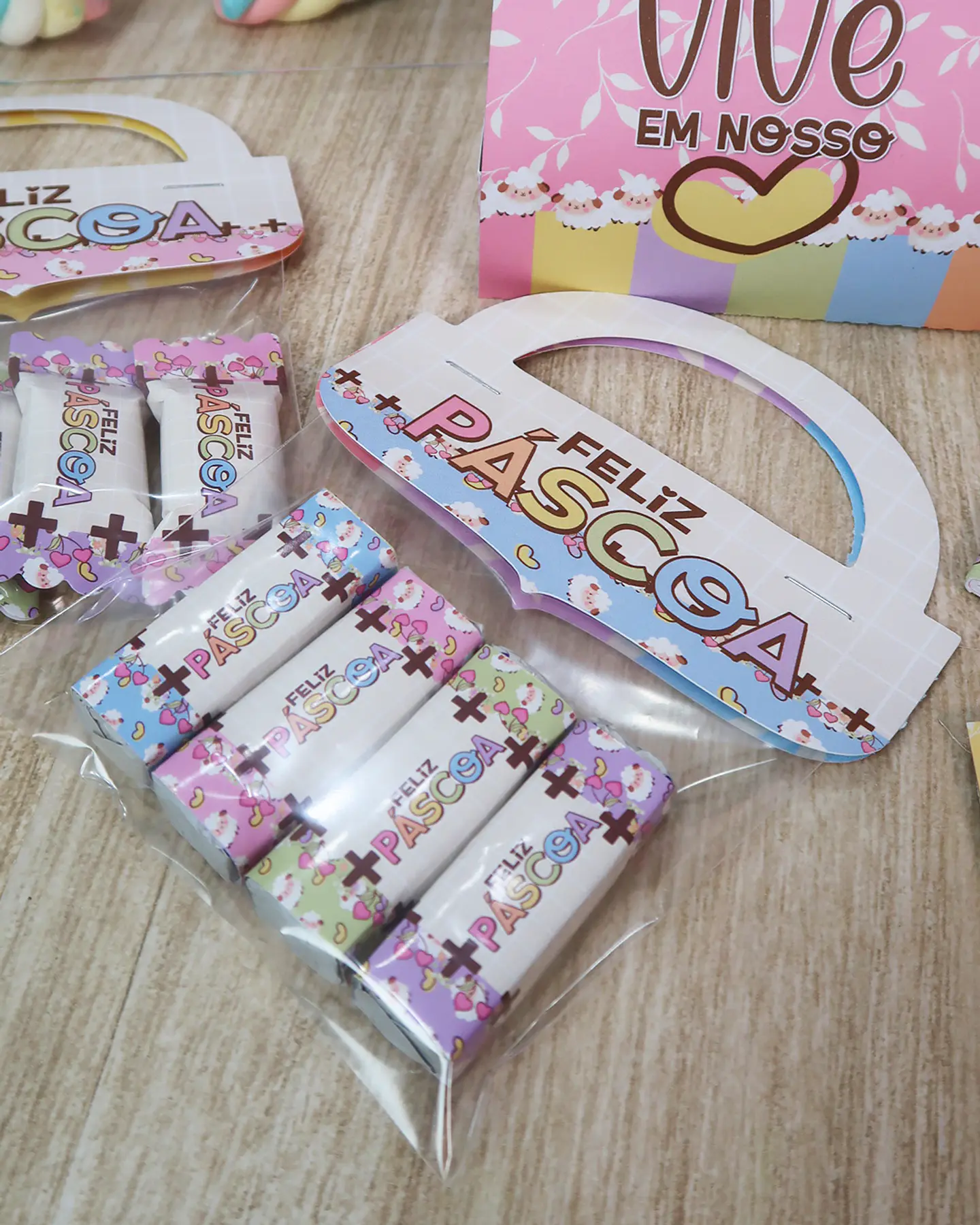 Arquivo de Corte Mimos Páscoa Coelhinho e Cristã Arquivo em Pdf 9