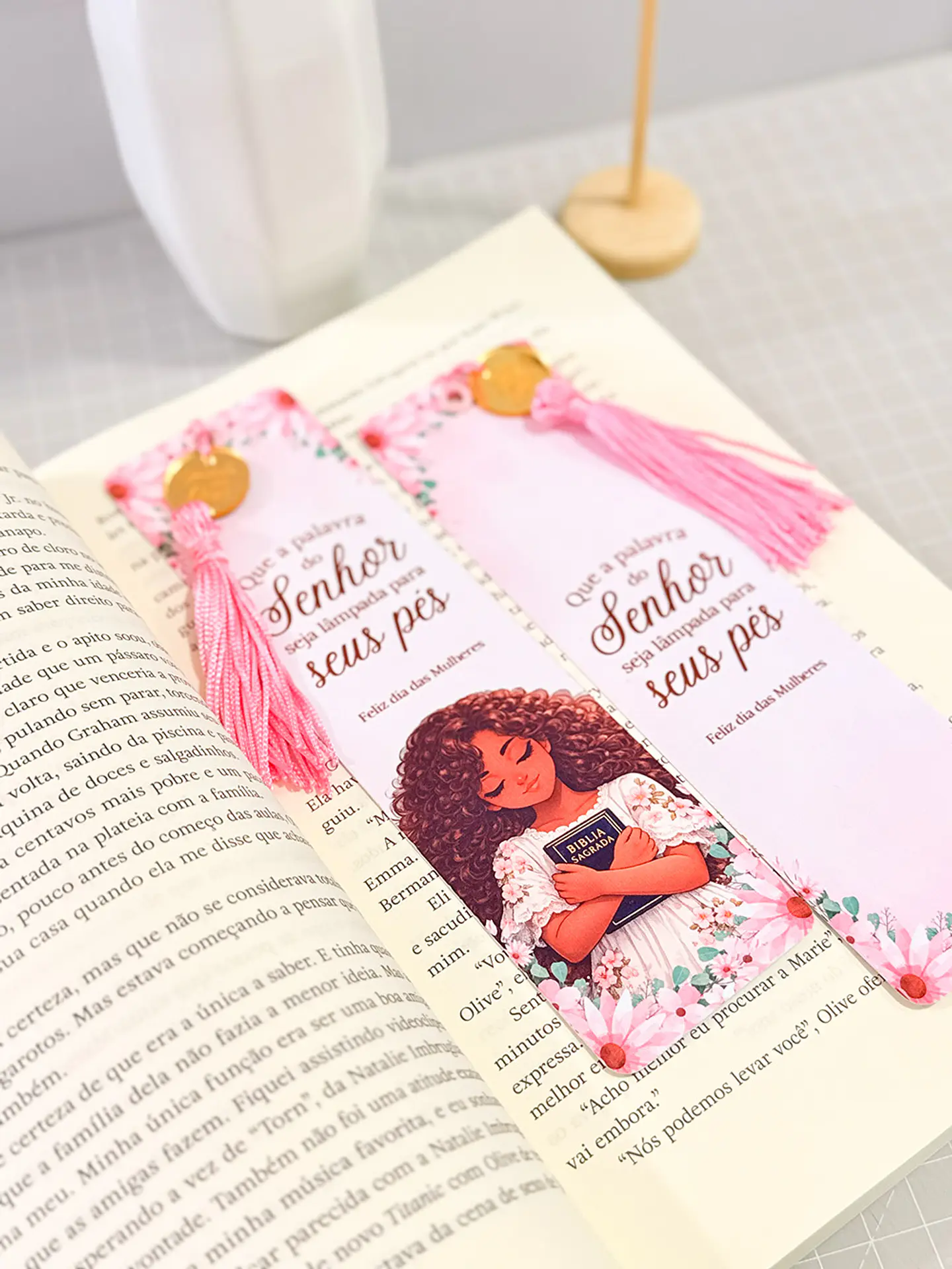 Arquivos de Corte Mulher Cristã Mimos Arquivo em Pdf PIE 6