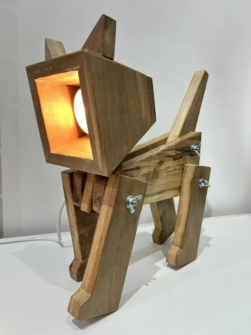 Lámpara Gatito Articulada en Madera 2