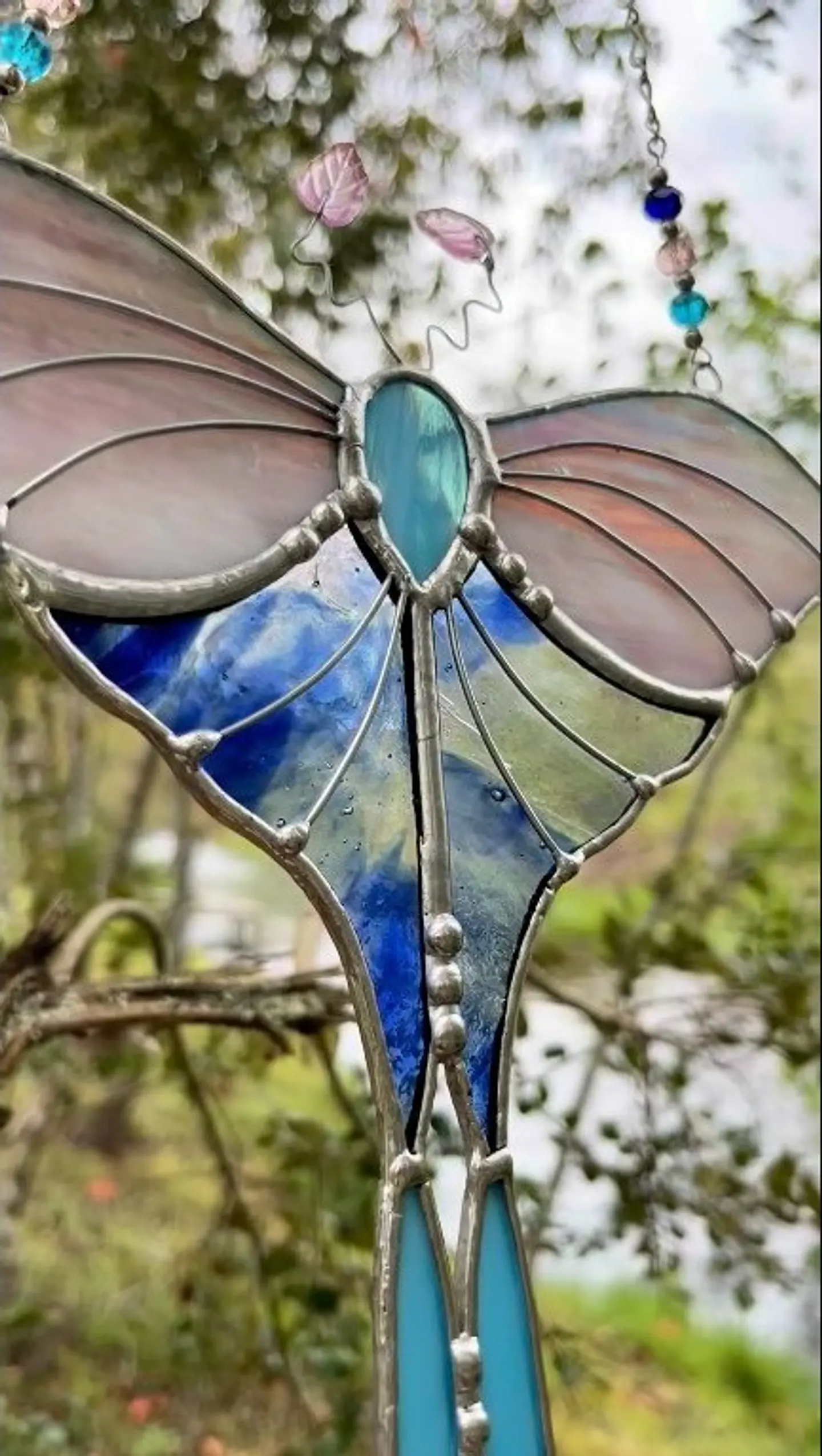 Mariposa Luna en vitral 4