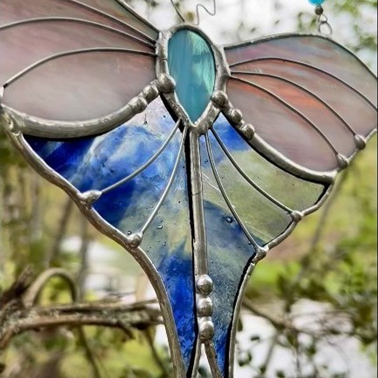 Mariposa Luna en vitral 4
