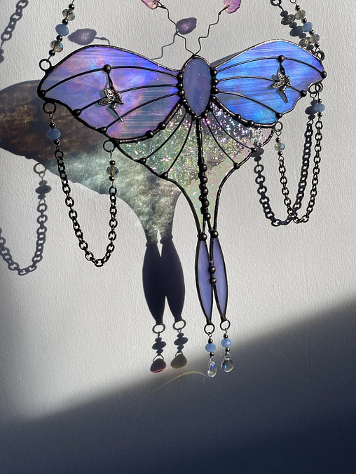 Mariposa Luna en vitral 2