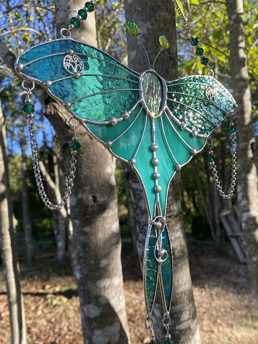 Mariposa Luna en vitral 3
