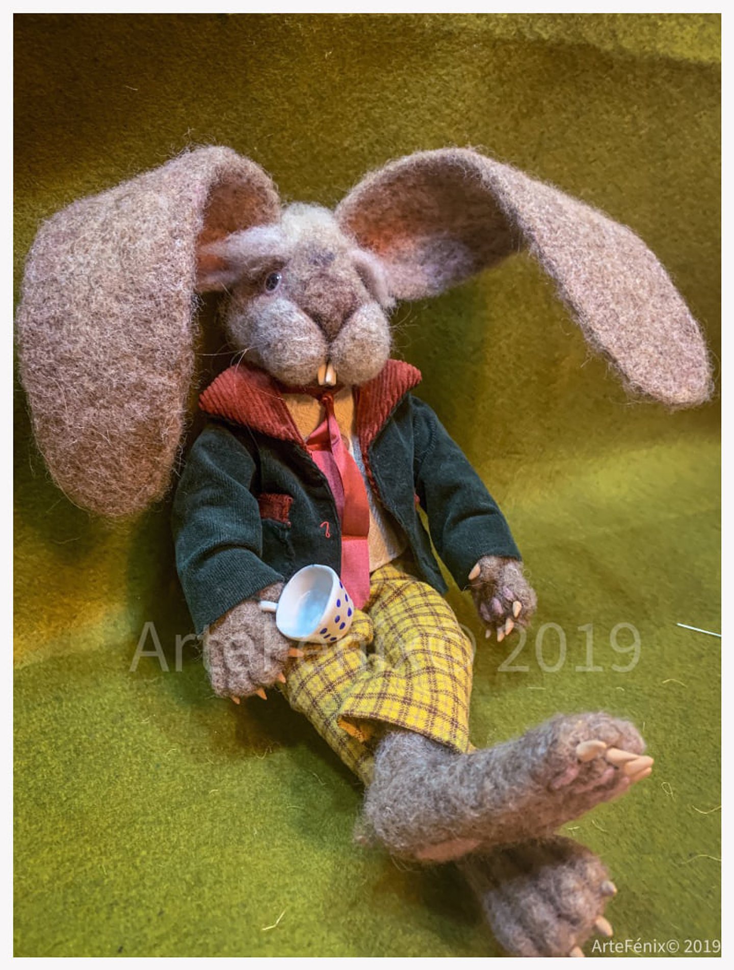 Curso del Conejo Alicia en el Pais de las Maravillas 1