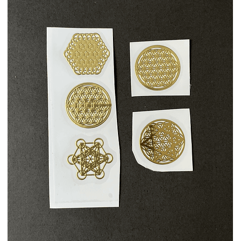 Cinco mini stickers estilo metálico por el revés, doradas (Sp5), 2cm.