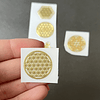 Cinco mini stickers estilo metálico por el revés, doradas (Sp5), 2cm, para orgones, pirámides, piezas de resina, artesanía, etc.