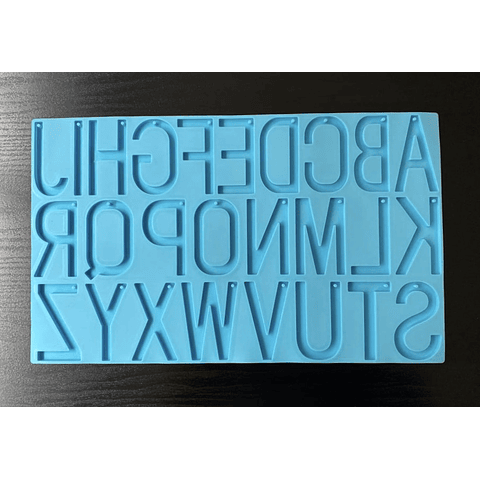 Molde de silicona abecedario letras delgadas con perforación POR EL REVÉS.