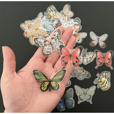 Stickers mariposas mixtas, realistas, 40pcs, fondo transparente.