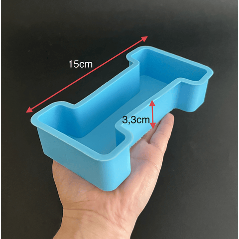 Molde de silicona letra "i" grande, 15cm.