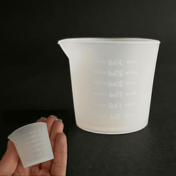 Mini vaso/taza mezcladora milimetrado de silicona 30ml 