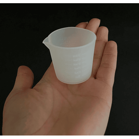 Mini vaso/taza mezcladora milimetrado de silicona 30ml 