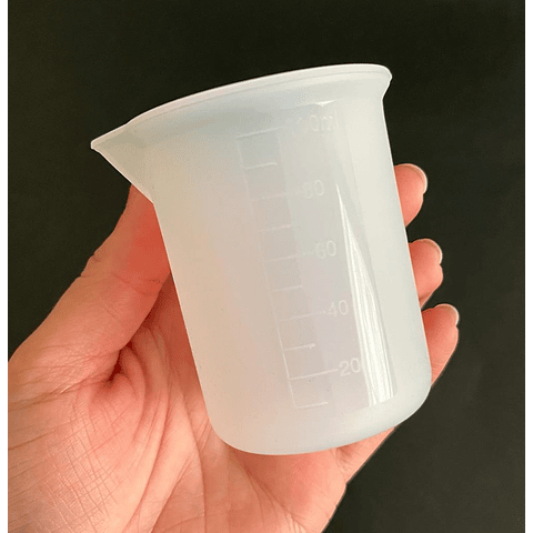 Vaso/taza mezcladora milimetrado de silicona 100ml