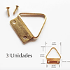 Colgador/gancho metálico en triángulo (A), 2,4cm, dorados, 3 unidades.