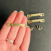 Colgador/gancho metálico dientes sierra (B), 4cm, dorados, 3 unidades.