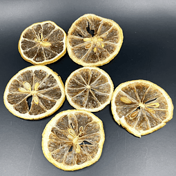 Rodajas de limón naturales 6 unidades, deshidratados y prensados.