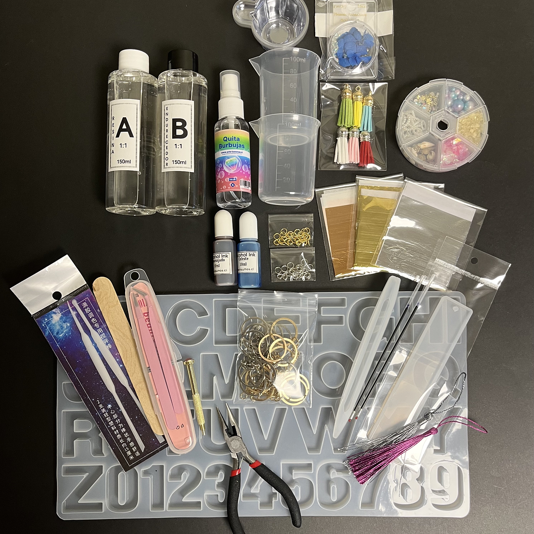 Kit inicial para regalo 100pcs, con resina epóxica de 300ml. Llaveros, marca páginas, lápiz. 1