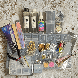 Kit inicial 100pcs, con resina epóxica de 300ml. Llaveros, marca páginas, colgantes.