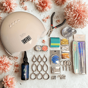 Kit inicial RESINA UV 50g con BISELES metálicos, flores, etc..