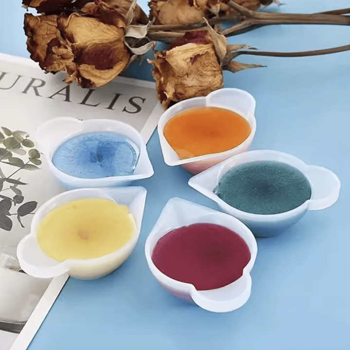 Mini vaso/taza mezcladora de silicona, 10ml, con boquilla. 5