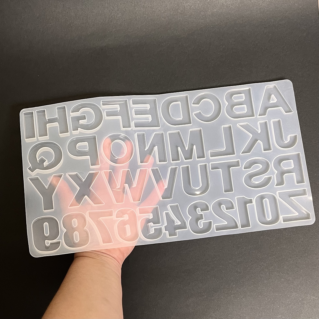 Molde de silicona letras Alfanumérico POR EL REVÉS, 36cm. 3