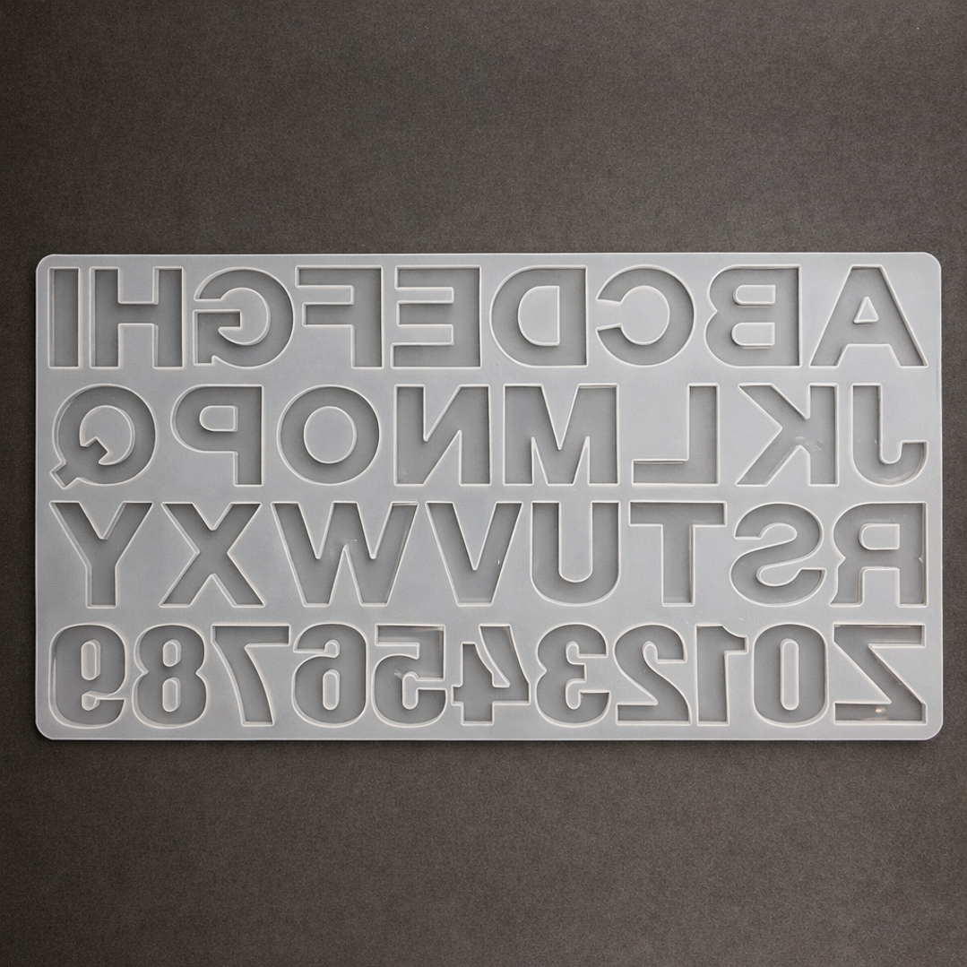 Molde de silicona letras Alfanumérico POR EL REVÉS, 36cm. 1