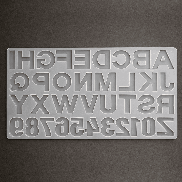 Molde de silicona letras Alfanumérico POR EL REVÉS, 36cm. 1